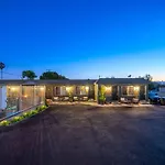 Shell Beach Inn