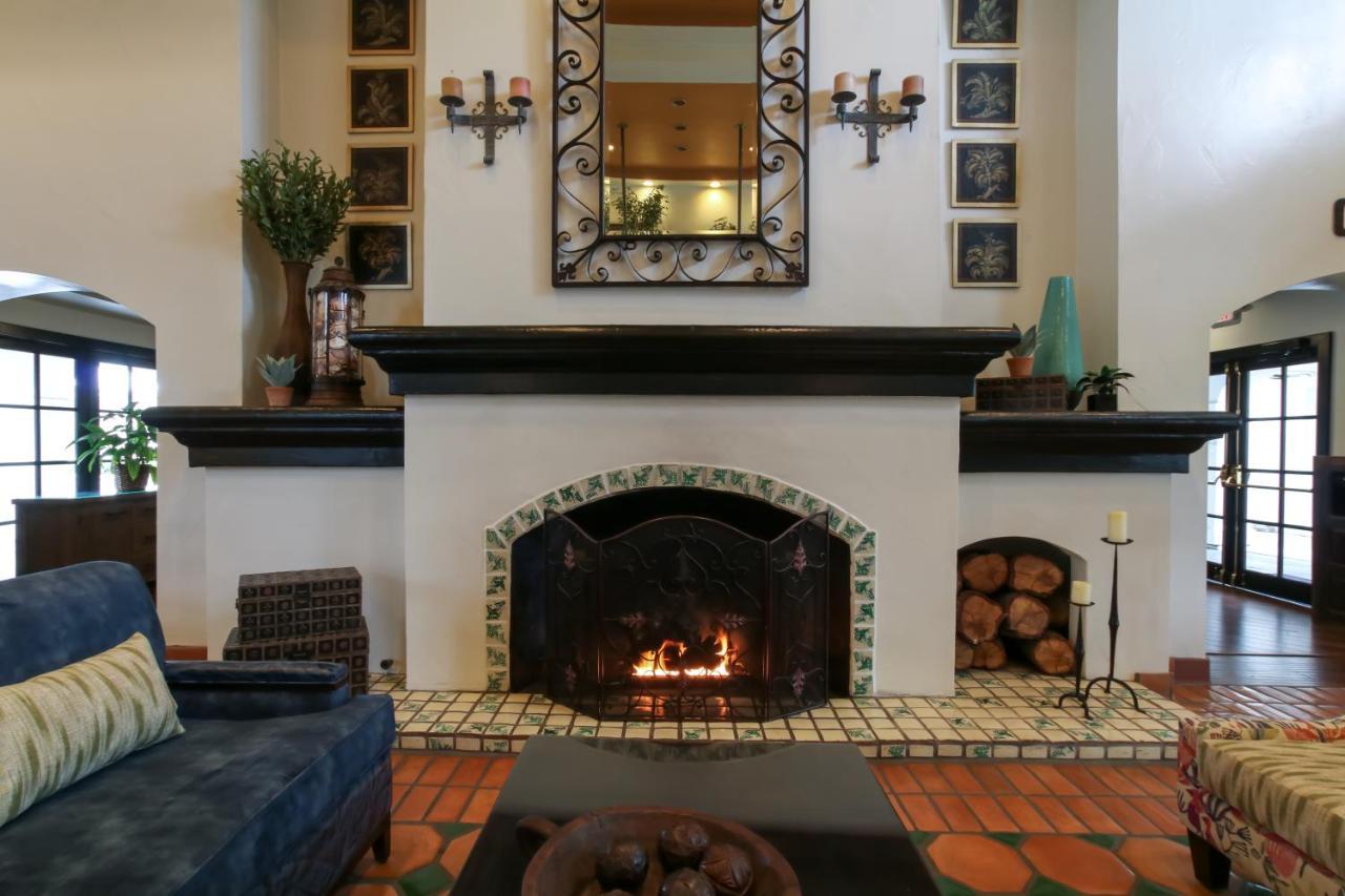 Oxford Pismo 3*