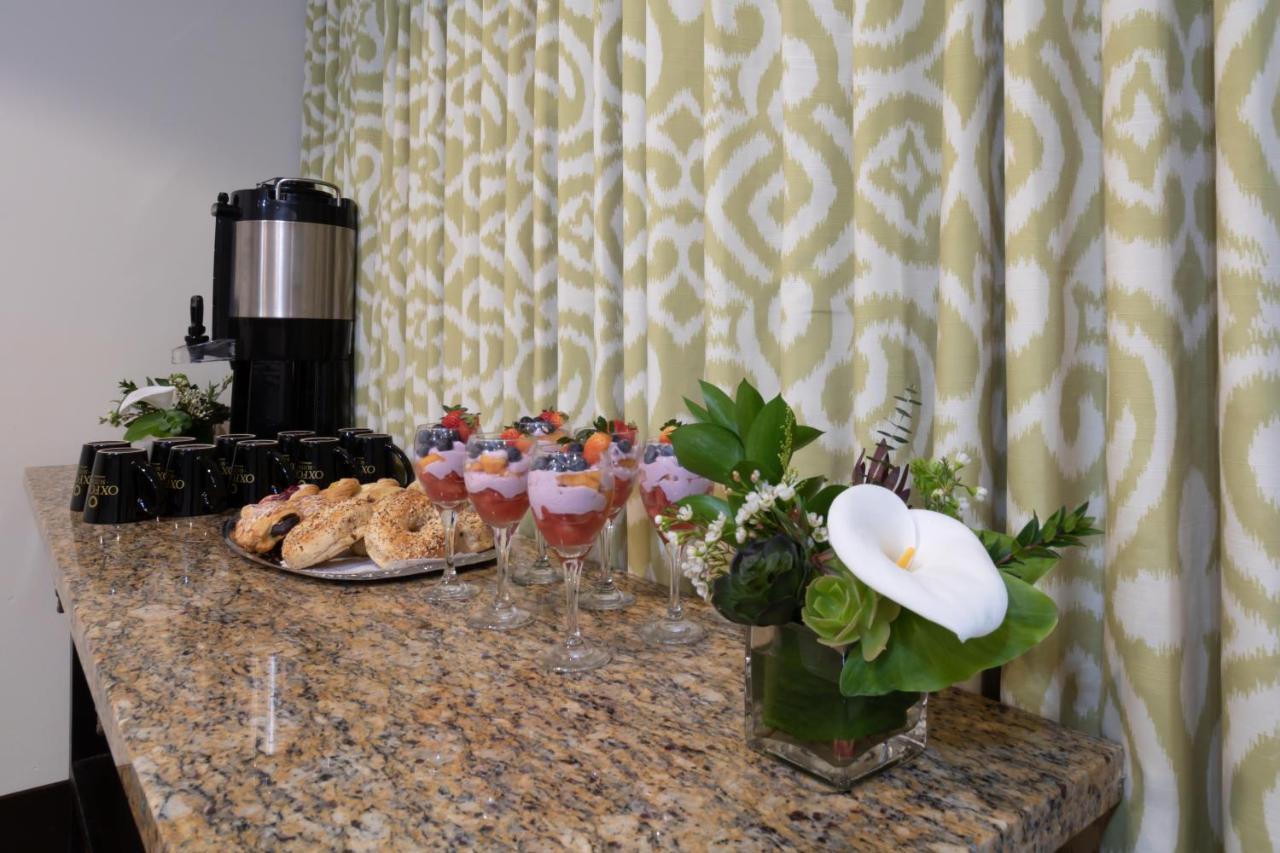Hotel Oxford Pismo 3*