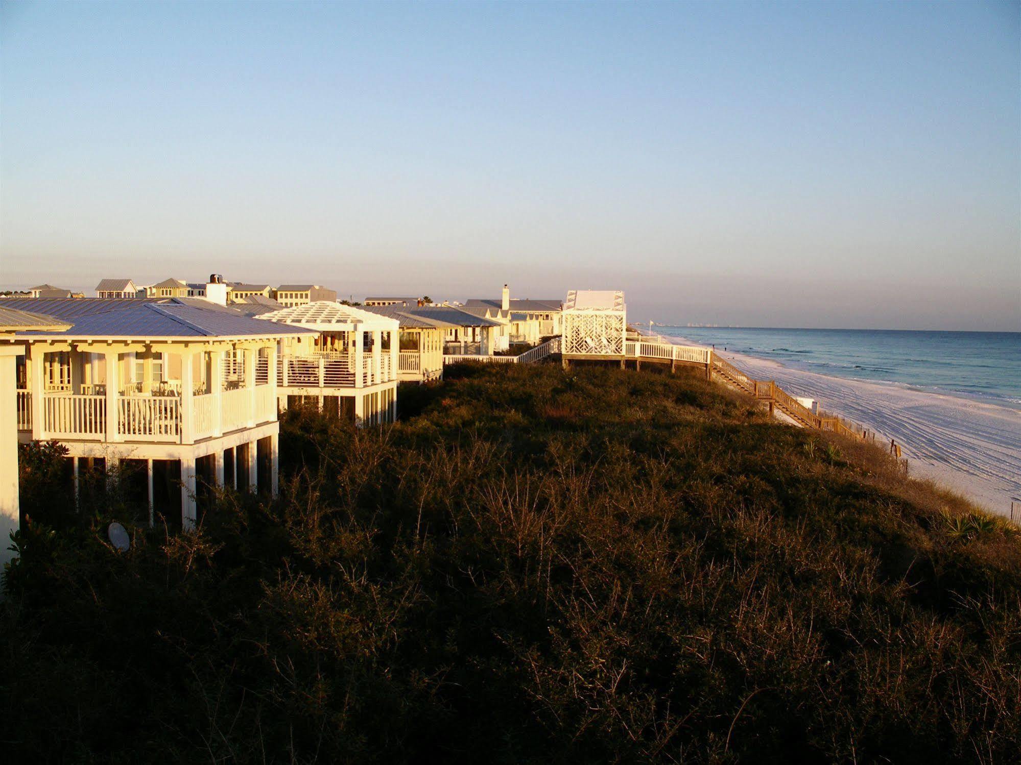 By The Sea Hotel