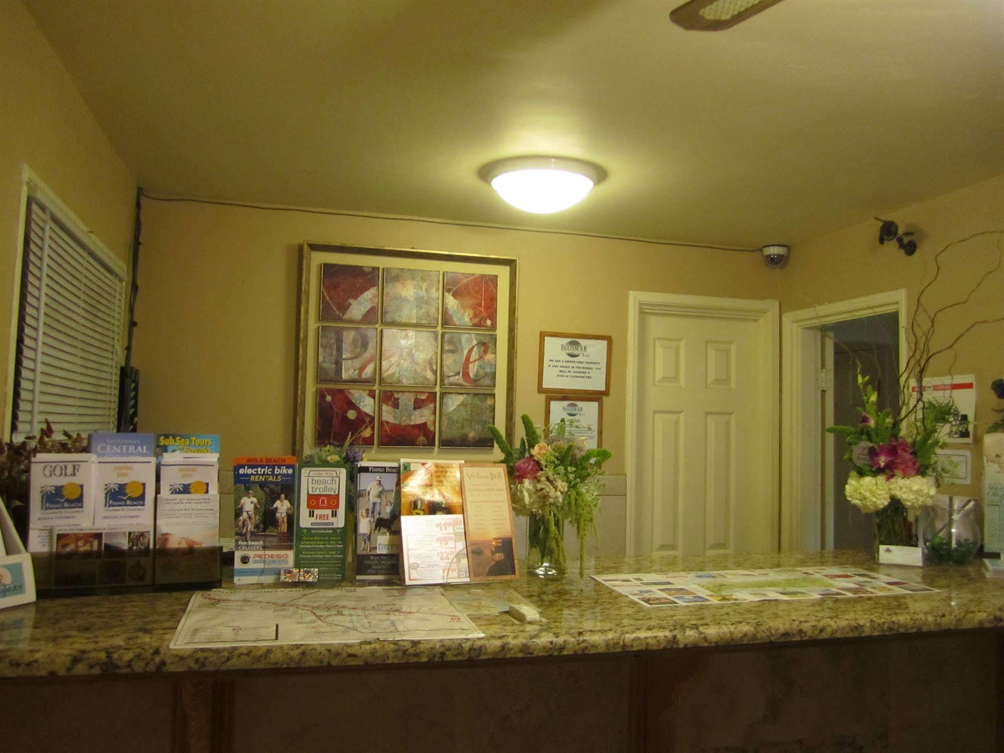 The Palomar Motel 2*