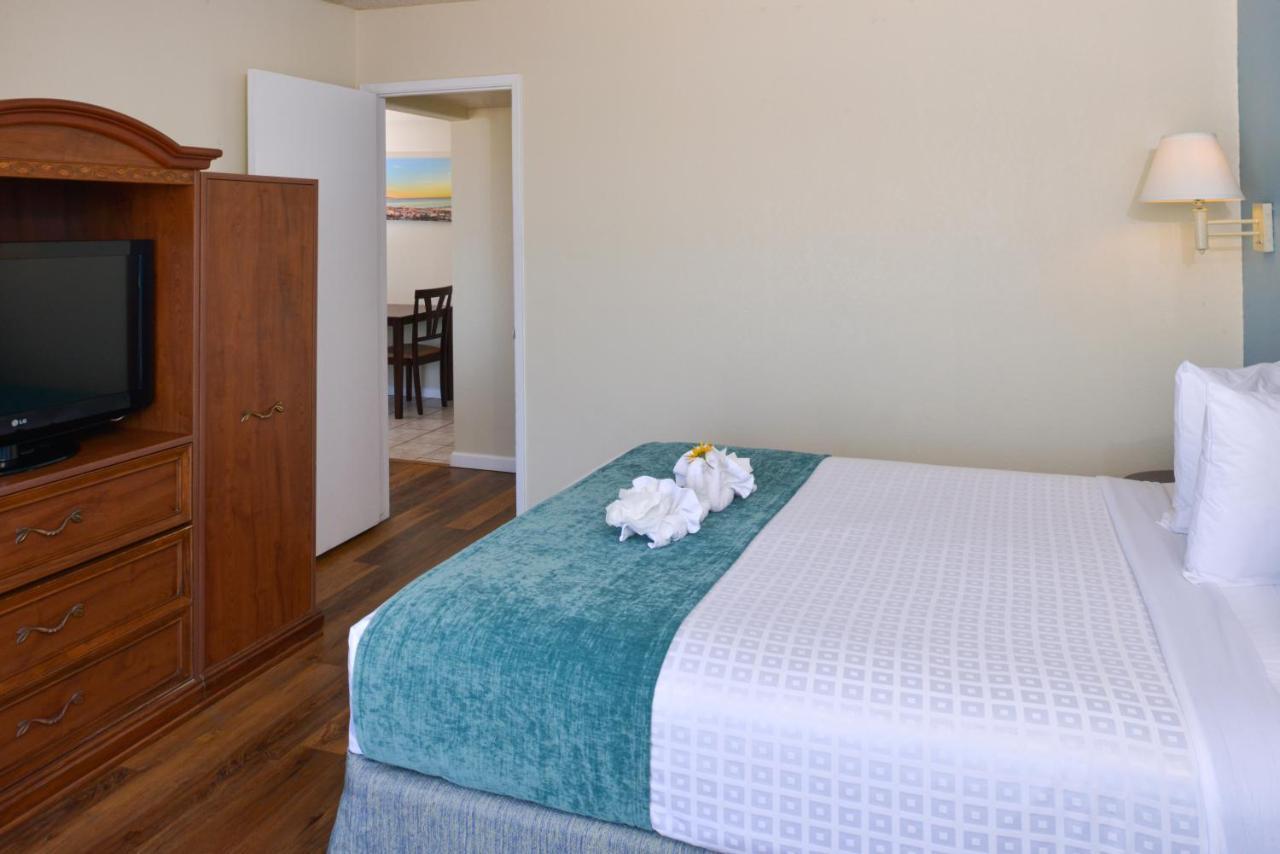Hotel Edgewater And 2*