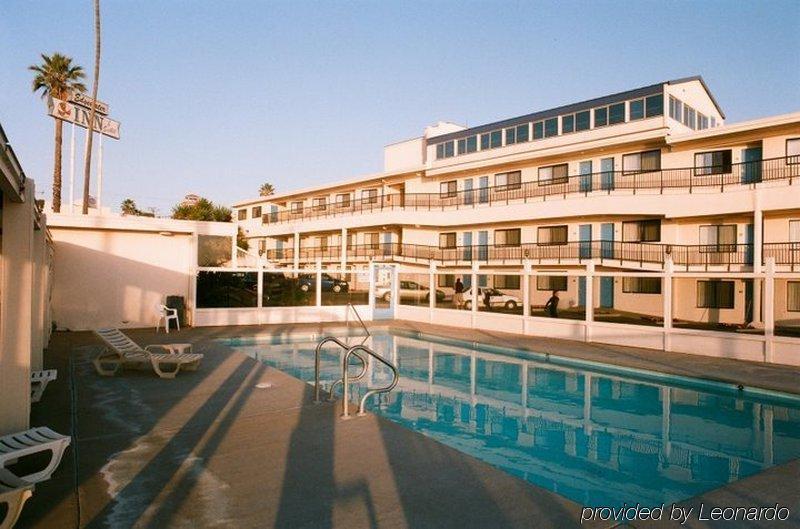 Hotel Edgewater And 2*